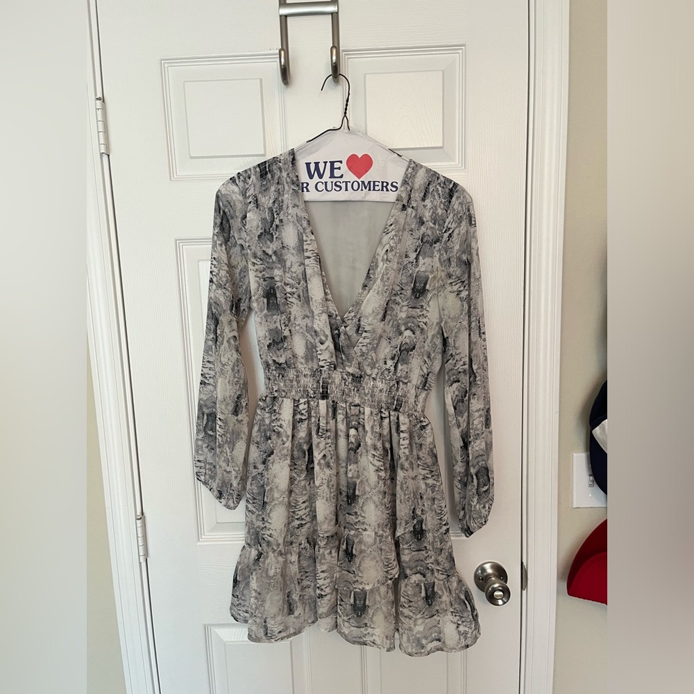 Python Print Mini Dress - Picture 4 of 7